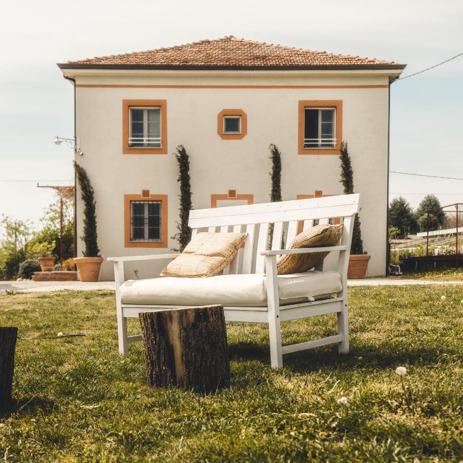 Azienda agricola La Macina Bregnano Esterno foto